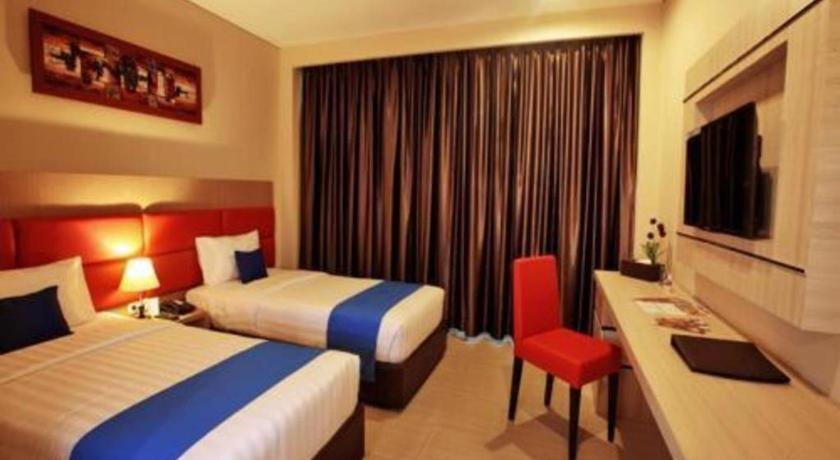 Asoka Luxury Hotel Bandar Lampung Exterior foto
